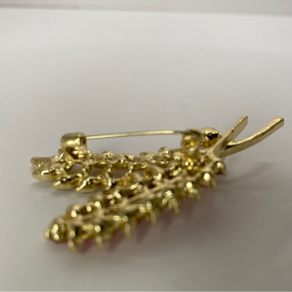 Fashion Leaf Brooch Pin Goldtone with Pink & Diamond Rinestone Gems & Pearl - Picture 5 of 5